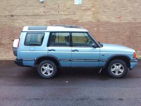 LAND ROVER DISCOVERY 2001 (51) at Westwood Motors Huddersfield